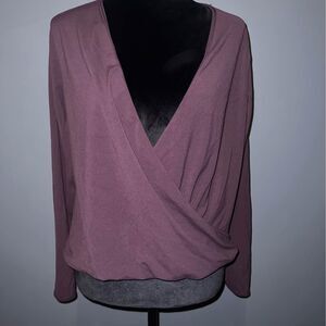 Lululemon Ironic Wrap Long Sleeve Cross Over Drape - Purple - size 8
